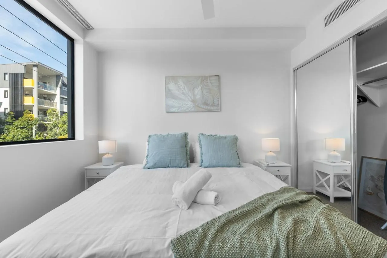 The Eton - Brand New Nundah Modern 1 Bedroom Apt With Parking, Netflix Брисбен